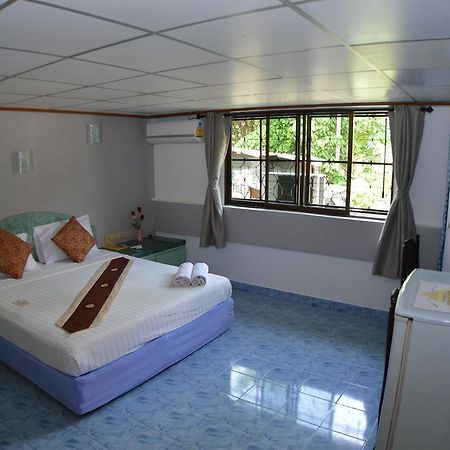Seabreeze Inn Karon Szoba fotó