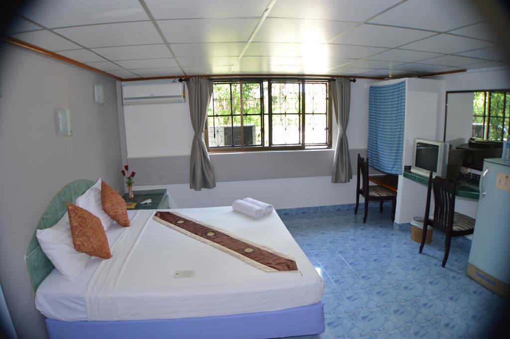 Seabreeze Inn Karon Szoba fotó